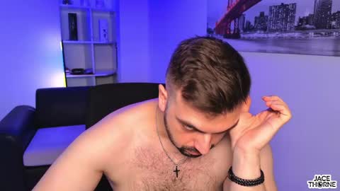 Jace online show from April 9, 6:19 am