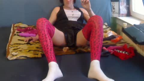 Snapshot of jacekwrrr chatting on December 8, 1:03 pm JACKSLUT BUY ME . FAN CLUB MEMBERS AND THOSE WHOM THE MEMBERS INDICATE SISY SLUT PROVIDES THEM  FREE SERVICES online show from December 8, 1:03 pm