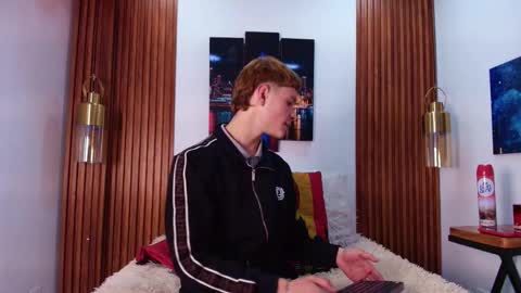 JACK  online show from November 18, 12:42 pm