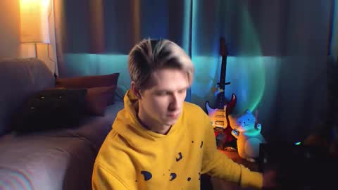 brestonsweet online show from March 4, 9:05 am