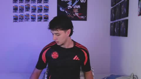 J online show from April 22, 4:30 am