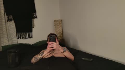 Jack  online show from April 8, 6:24 am