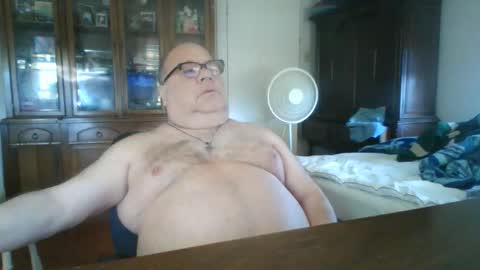 jackskillet_29 online show from April 15, 1:33 pm