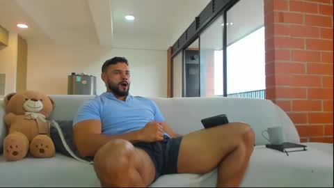 Jackson Wayne online show from April 8, 2:04 pm