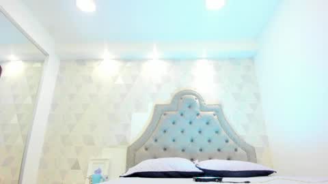 Jackson online show from December 18, 1:34 pm