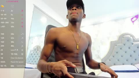 Jackson online show from December 13, 2:49 pm