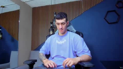 Jackson Olsen online show from March 4, 1:49 pm