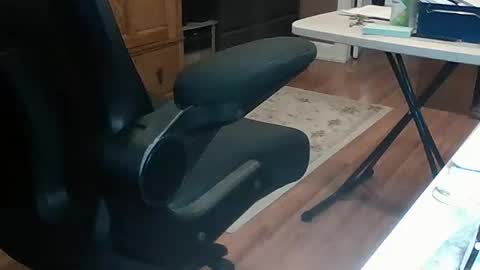 jacktoome383324 online show from June 27, 12:22 pm