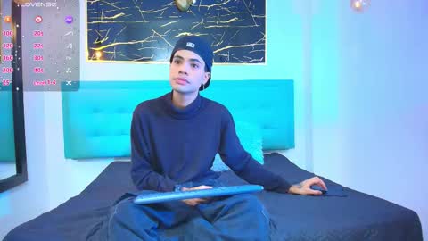 jacob_blackwell online show from November 12, 4:29 am