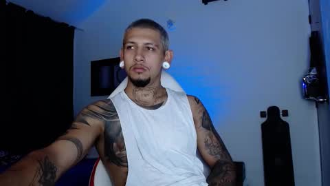 Michael Caicedo online show from February 13, 3:50 am