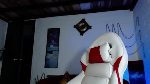 Michael Caicedo online show from March 8, 4:52 am