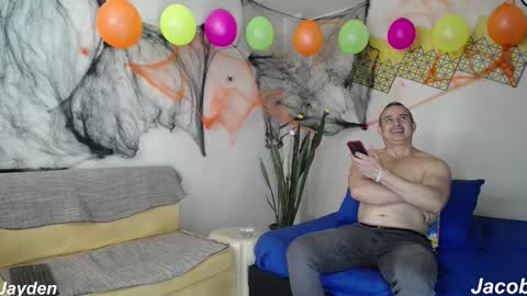 Jacob And Jayden online show from November 1, 8:46 pm