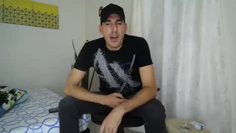 Jacob And Jayden online show from March 1, 7:26 pm