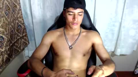 Jacobbakerr online show from November 3, 6:06 am