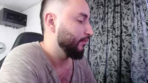 jacobkingd online show from February 9, 12:41 pm