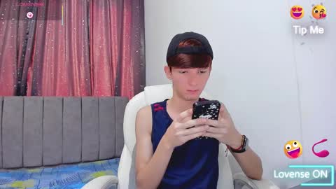 Snapshot of jake_evanss_ chatting on February 12, 2:43 pm JAKE online show from February 12, 2:43 pm