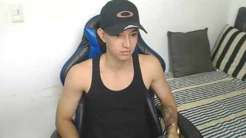 Hi guys im new 3 online show from July 22, 6:55 pm