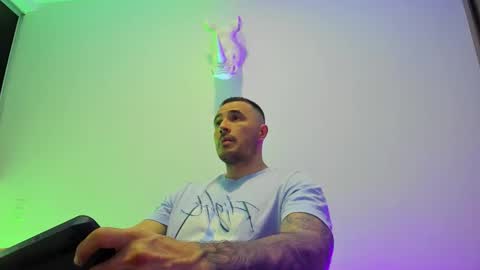 jakestone_1 online show from March 21, 4:27 am