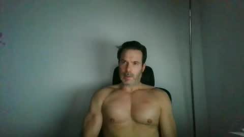 jam3s5959 online show from February 9, 9:28 pm