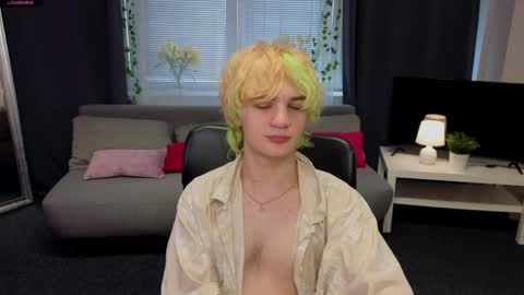 JameMiller online show from March 24, 7:24 am