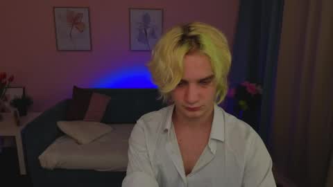 JameMiller online show from April 21, 8:48 pm