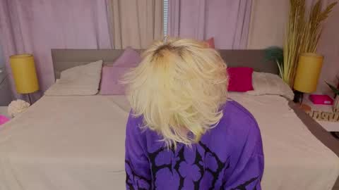 JameMiller online show from April 20, 6:27 am