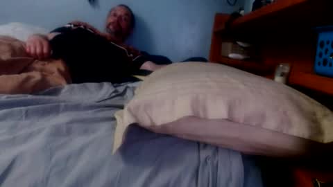 what you in too online show from March 28, 11:21 am