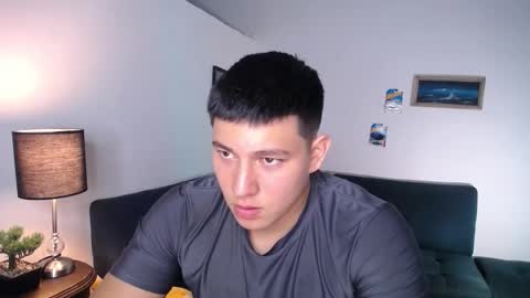 james_cr online show from February 17, 1:37 am