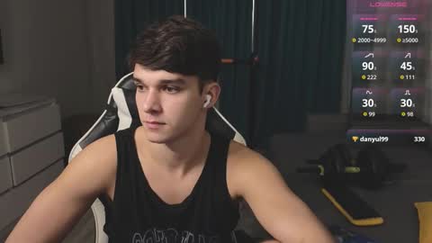 James online show from October 25, 10:33 pm