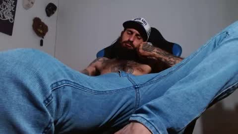 Jammes. online show from April 20, 6:54 pm