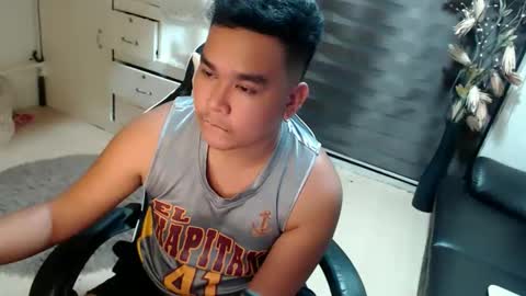 Jason online show from April 6, 8:26 am