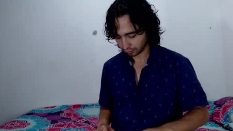 jave_rave online show from December 5, 12:45 pm