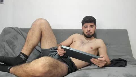 Javier  online show from April 22, 12:28 am