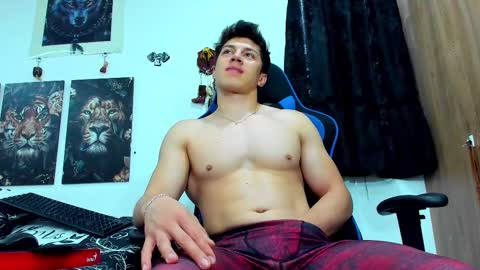 Javier online show from March 4, 9:11 pm