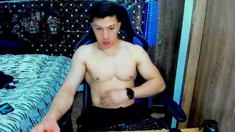Javier online show from July 28, 7:39 pm