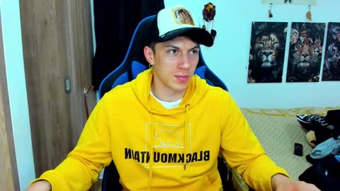 Javier online show from January 14, 10:34 pm