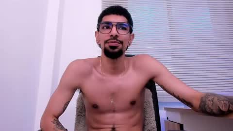 jax_nova online show from July 28, 3:21 pm