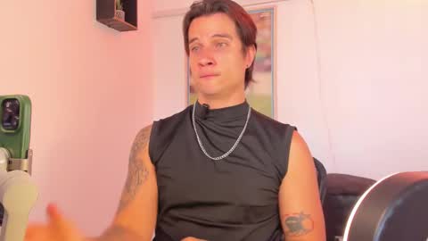 Jay Alvarrez online show from March 8, 4:55 pm