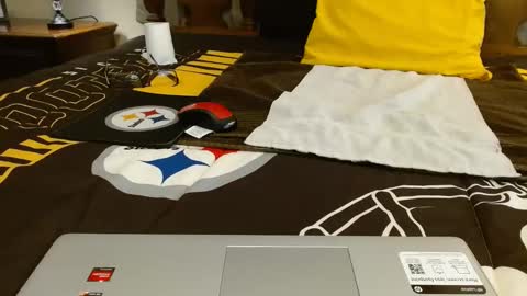 Snapshot of jayscott57 chatting on February 10, 7:38 pm Jay online show from February 10, 7:38 pm