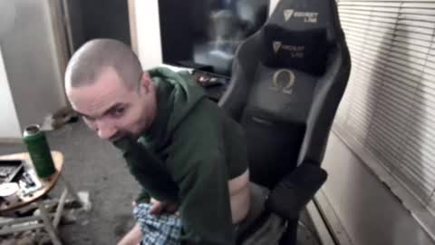 jburns87 online show from January 8, 5:12 am