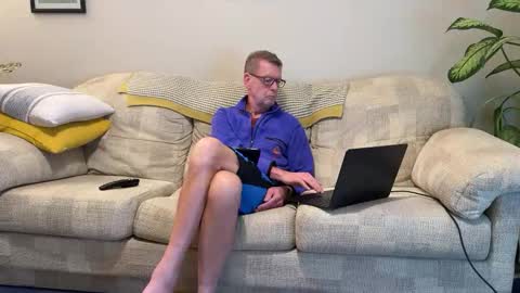 Jon online show from October 27, 6:10 pm