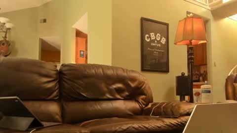 JDinEuless online show from January 1, 4:07 pm