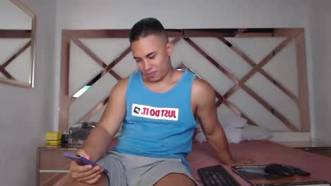 jean paul online show from September 21, 9:15 pm