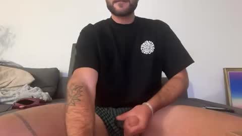 Snapshot of jeannojeanne13 chatting on October 3, 11:21 pm jeannojeanne13 online show from October 3, 11:21 pm