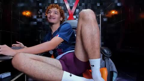 Juan Tompson online show from March 4, 9:00 pm