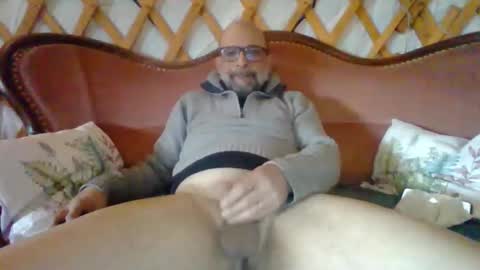 jeepy383838 online show from February 11, 11:59 am