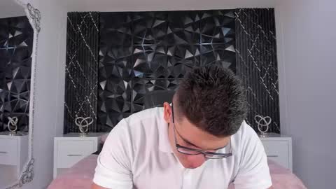 Jeff online show from December 19, 9:12 pm