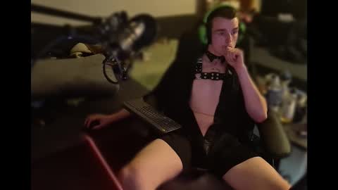 jeffstarckmann online show from October 31, 7:50 pm