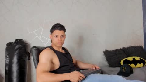 jeicob gagnon online show from December 18, 8:36 pm