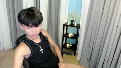 jemart_urnaughtboy online show from April 18, 2:40 pm